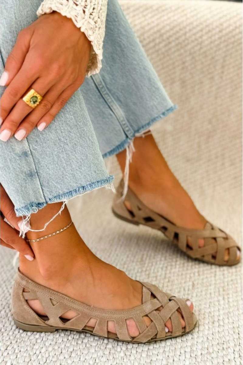 Tais - Sandals