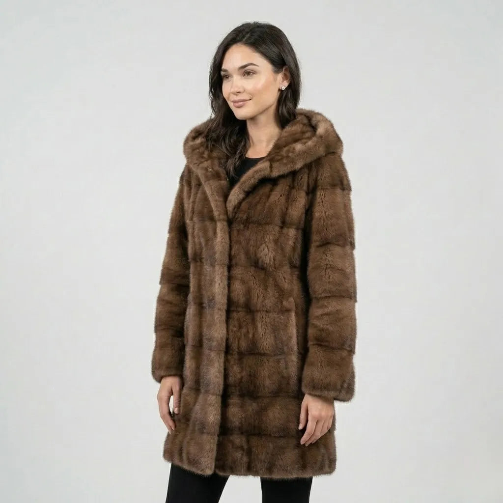 Μακρύ oversized παλτό από συνθετική γούνα με κουκούλα