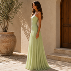 Robe Almudena™ | Εκλεπτυσμένη Κομψότητα με Άγγιγμα Ευαισθησίας